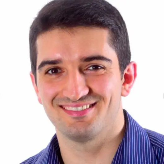 Dr Ali Mosayyebi