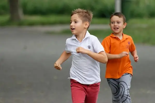 children running around