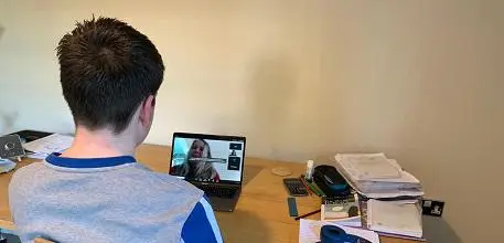 Student in virtual focus group